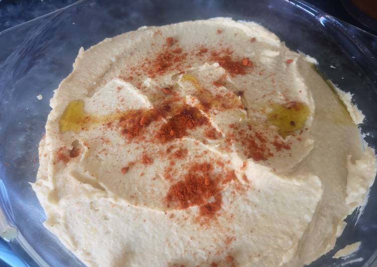 Hummus de garbanzos y tahini