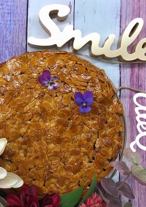 A picture of Almond and Apricot Cake.