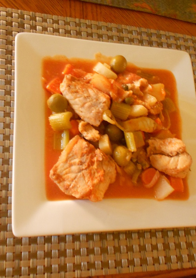 Una foto de Pescado blanco a la Vizcaína