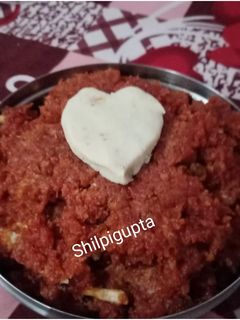 गाजर का हलवा (gajar ka halwa recipe in Hindi) रेसिपी मुख्य फोटो
