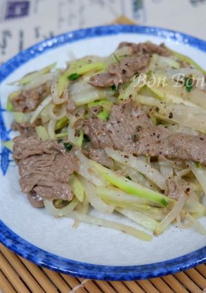 Hình của món Su Hào Xào Thịt Bò.