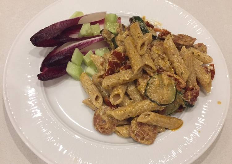 Wholewheat pasta with sun- dried tomatoes, courgette and chorizo