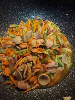Foto resep Tumis buncis wortel bakso sosis dengan saus tiram