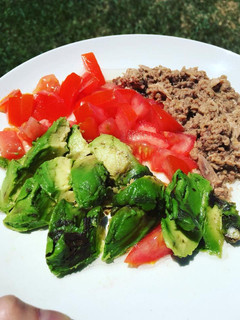 Una foto de Ensalada fresca y rica. Ideal para los mediodías calorusos