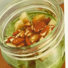A picture of Nutty Green Tea Apple Overnight Oatmeal.