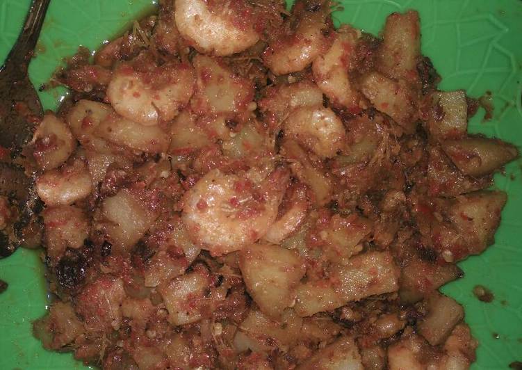 Resep BALADO Kudang (Kentang Udang) simple, Lezat Sekali