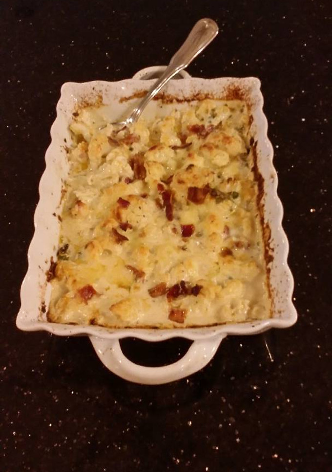 A picture of Cauliflower "Mac" and Cheese.