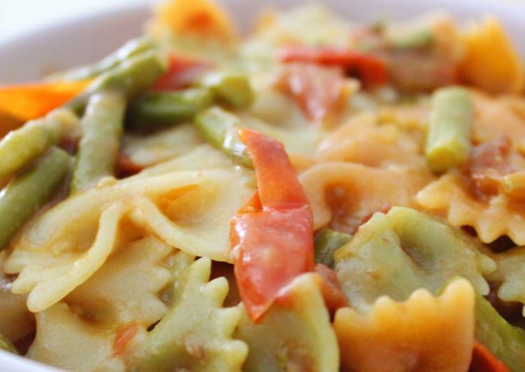 Pasta risottata con espárragos y tomates con Thermomix