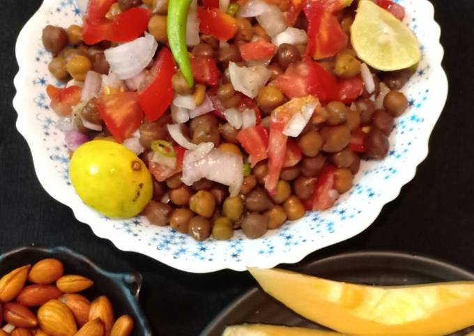 How to Prepare Appetizing Chana Chaat
