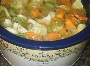 Hodge-Podge Clean Out the Fridge Chicken Soup Recipe by Sara Kingsbury -  Cookpad