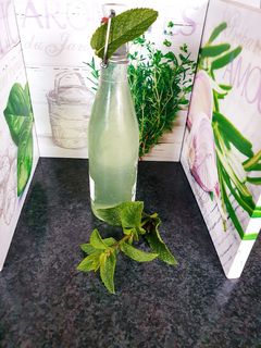 Une photo de Sirop de menthe maison