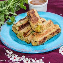 A picture of Indian Style Savory Potato Masala French Toast Rollups.