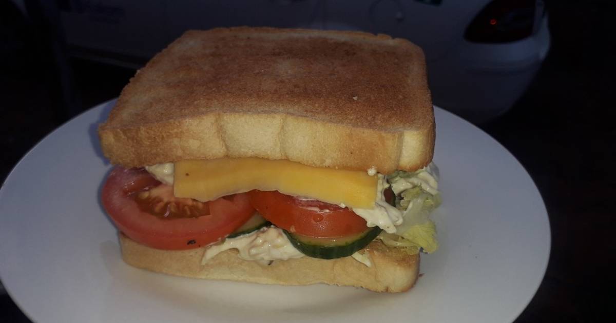 Toasted Chicken Mayo Sandwich Recipe By Lerato Cookpad