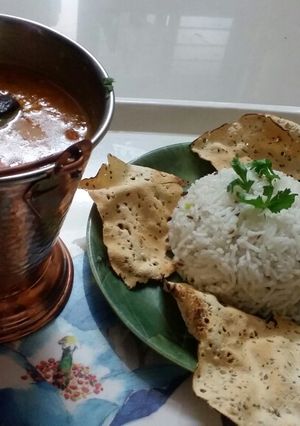 A picture of Dhaba style dal fry.