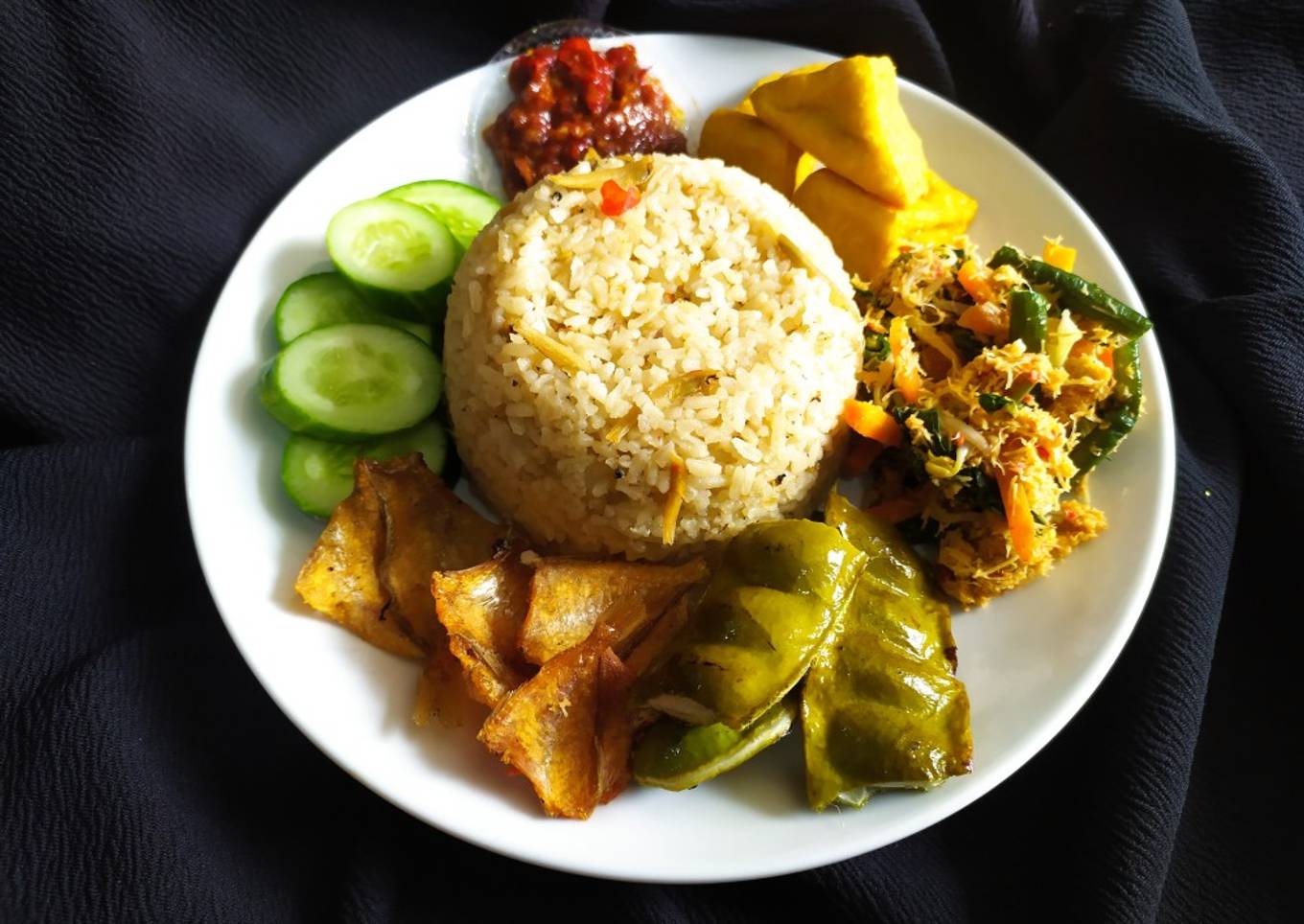 Nasi Liwet (rice cooker)