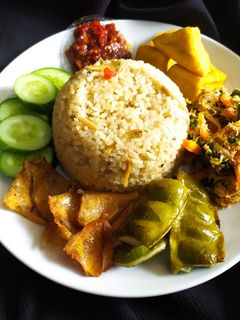 Foto resep Nasi Liwet (rice cooker)