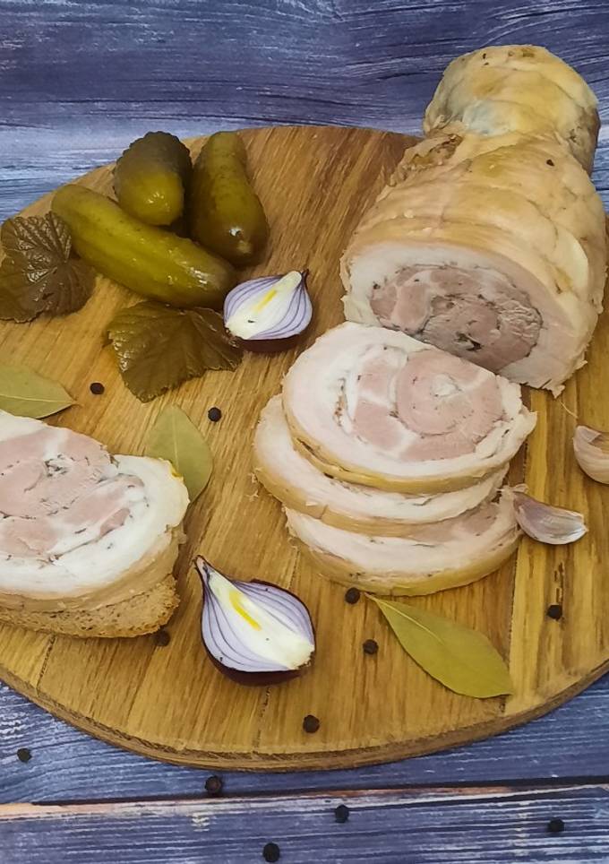 М'ясний рулет з підчеревини