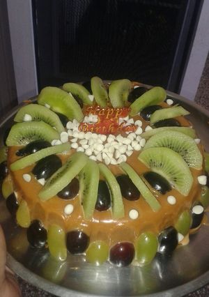 A picture of Plakous - Greek cake.