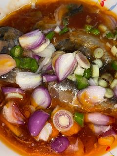 รูปของ ยำปลากระป๋อง