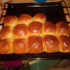 A picture of Brown cinnamon scones.