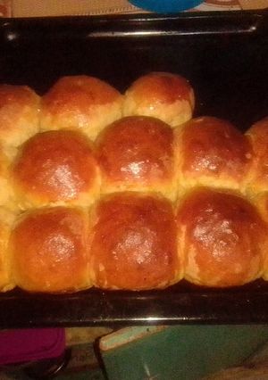 A picture of Brown cinnamon scones.