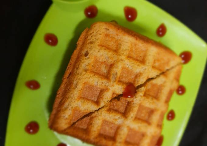 How to Prepare Delicious Waffle toast