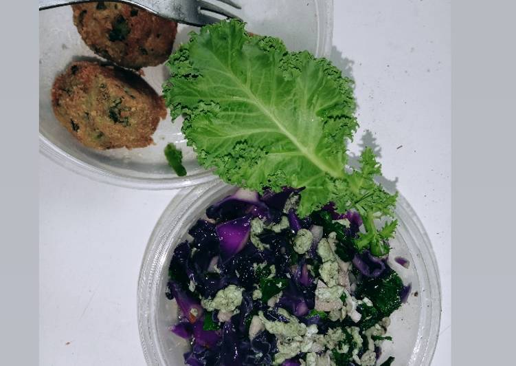 Tumis sayur kale dan kol ungu