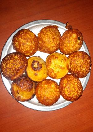 A picture of Kuli Paniyaram.