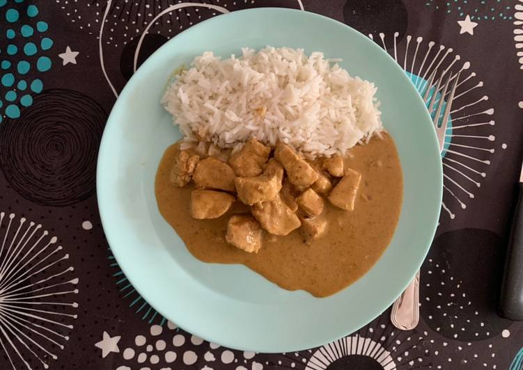 Pollo con curry