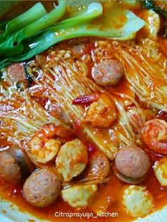 Foto resep Tom Yam Goong Soup (seafood)