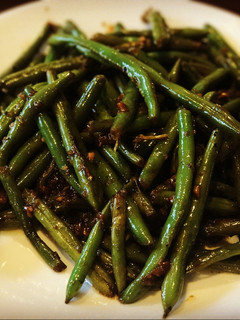 A picture of Buttery Garlic Green Beans.