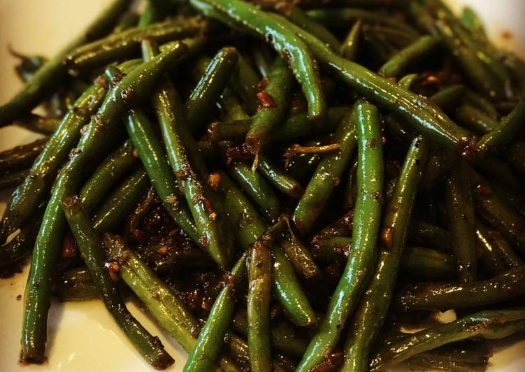 Simple Way to Prepare Ultimate Buttery Garlic Green Beans