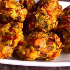 A picture of Veg Pakora.