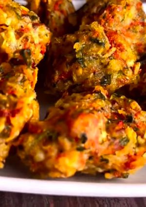 A picture of Veg Pakora.