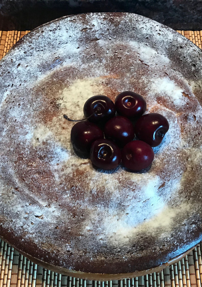 Una foto de Tarta de mascarpone y cerezas