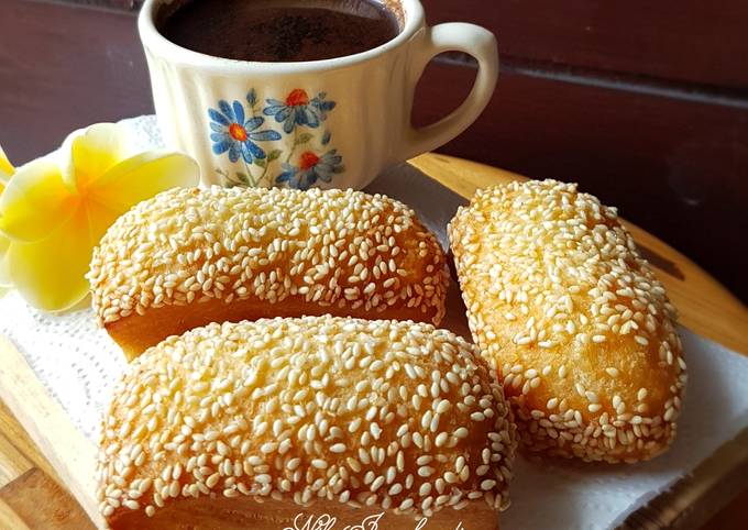Roti Bantal a.k.a Roti Goreng Empuk Renyah 🤩