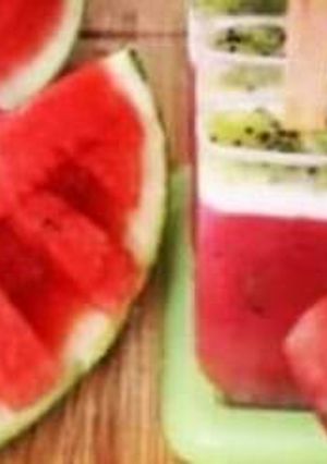 A picture of Watermelon lolly.