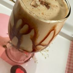 A picture of Chocolate dates smoothie.