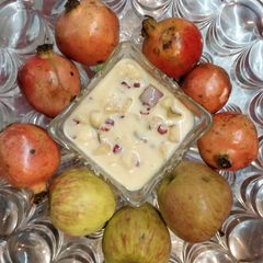 A picture of Fruit Custard.