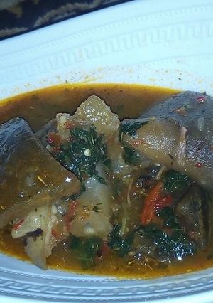 A picture of Cow leg pepper soup.