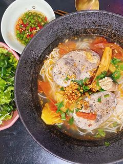 Hình của món Bún cá ngừ.