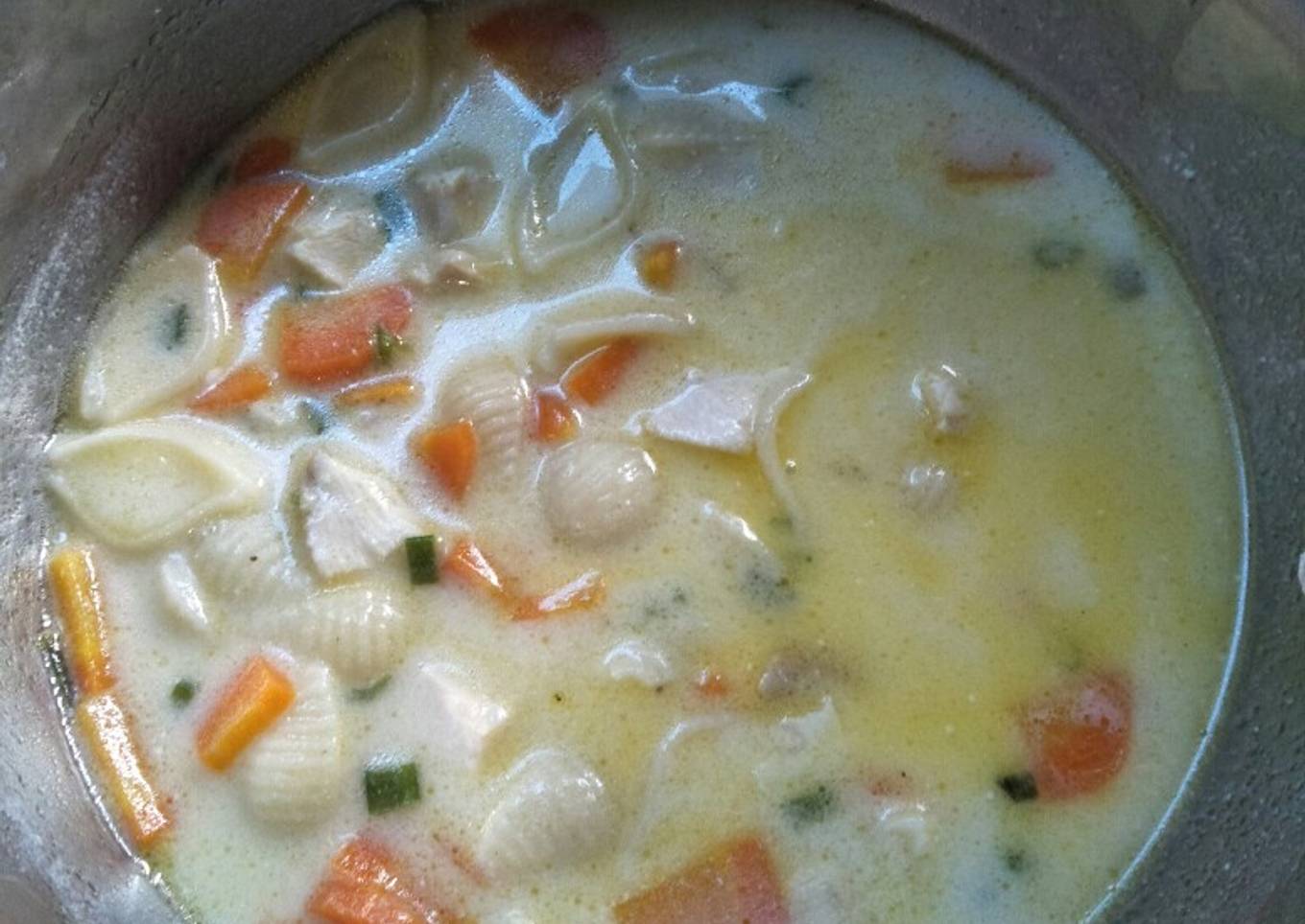 Sup ayam makaroni