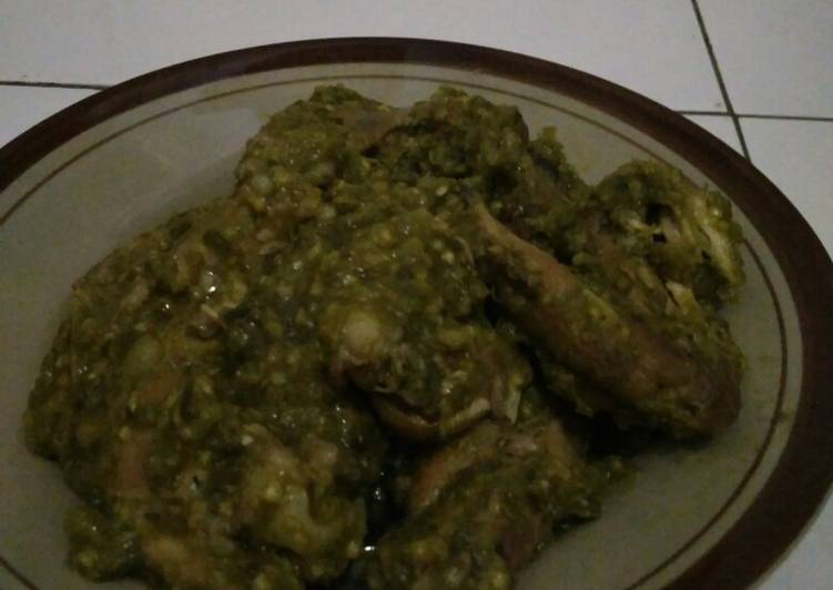 Bahan meracik Sayap ayam penyet cabe ijo, Enak Banget