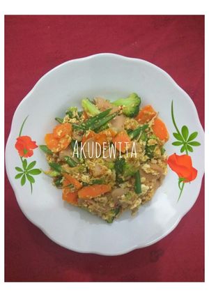 Foto resep Capcay Sayuran Telur Sosis Simple
