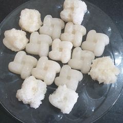 A picture of Coconut candy.