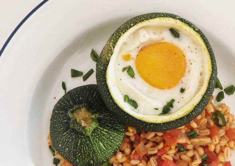 Recipe of Super Quick Homemade Courgette Cooked Egg &amp; Tomato Barley