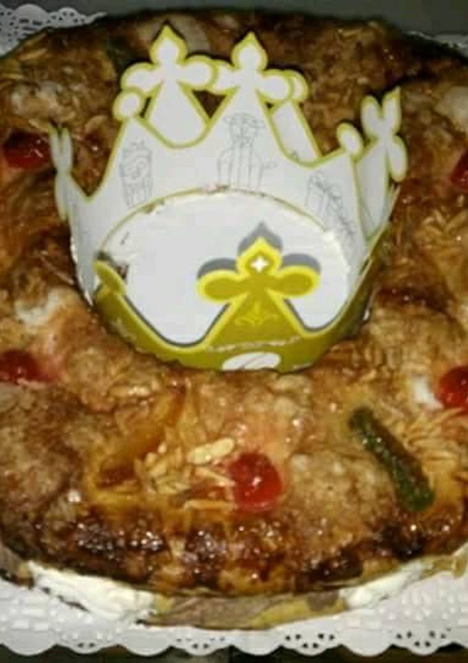 Una foto de Roscón de Reyes de hojaldre