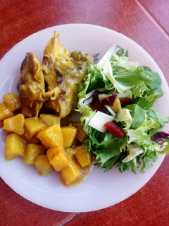 Una foto de Pollo con piña 🍍