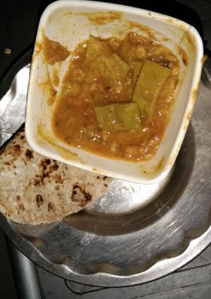 लौकी की सब्जी (lauki ki sabzi recipe in Hindi) रेसिपी मुख्य फोटो