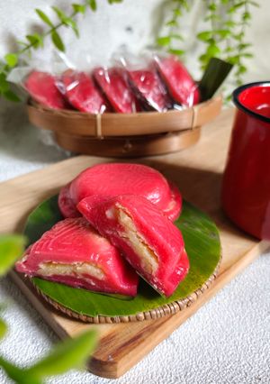 Foto resep Resep Kreasi Merah Putih Kudapan Manis kue ku
